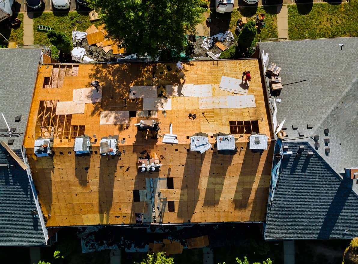 Roof Repair vs Roof Replacement