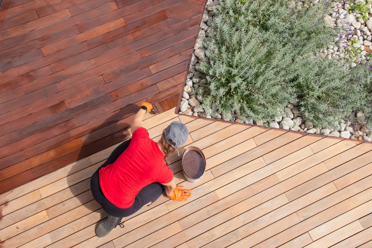 The Difference Between Painting & Staining Your Deck